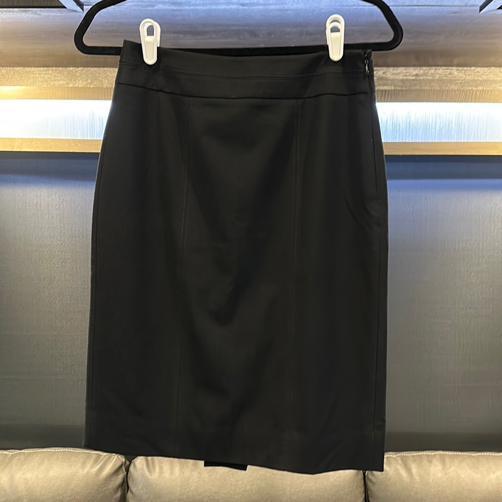WHBM size 2 black skirt. Worn once! Perfect condition!